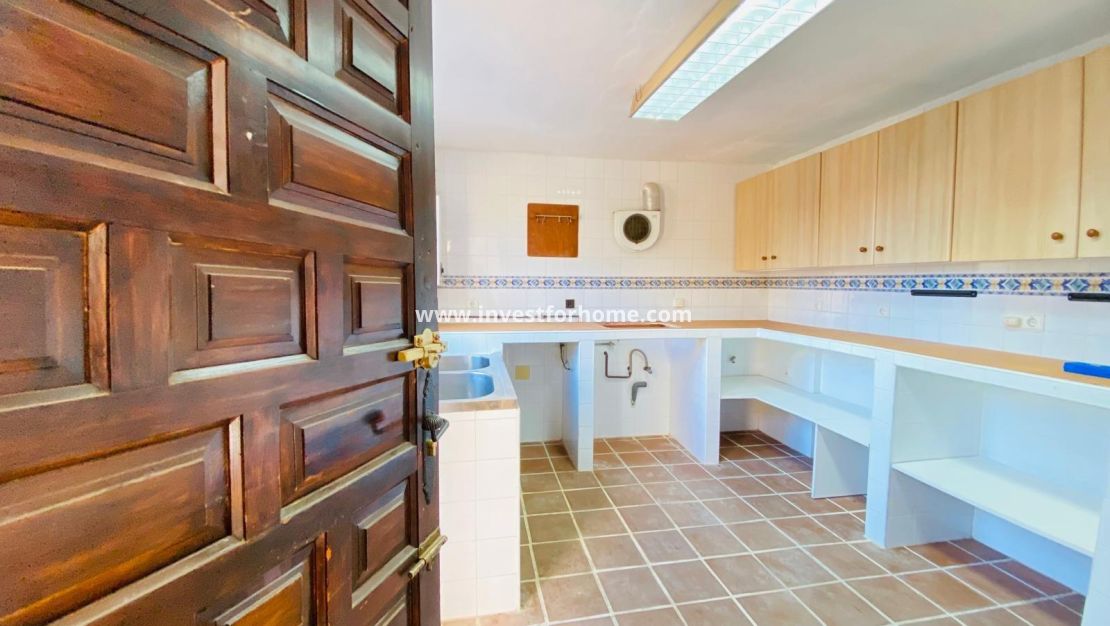 Sale - Villa - Orihuela Costa - Playa Flamenca