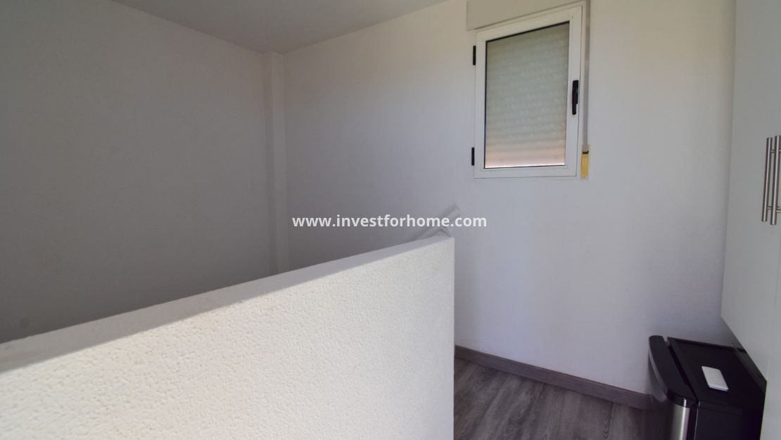 Sale - Villa - Orihuela Costa - Playa Flamenca