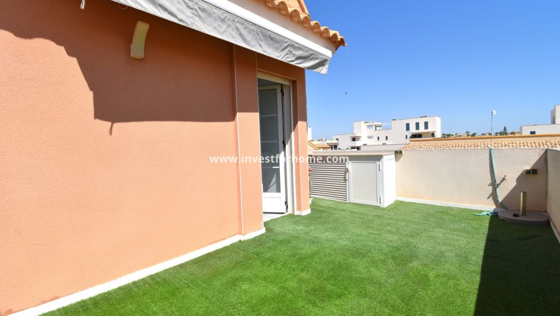 Sale - Villa - Orihuela Costa - Playa Flamenca