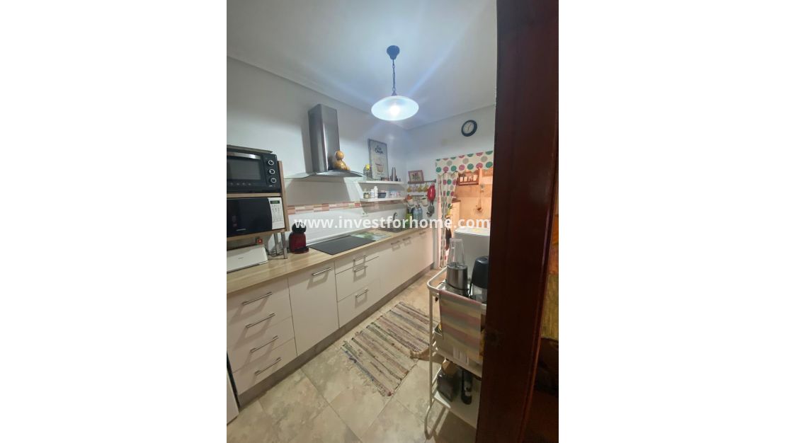 Sale - Villa - Orihuela Costa - Punta Prima