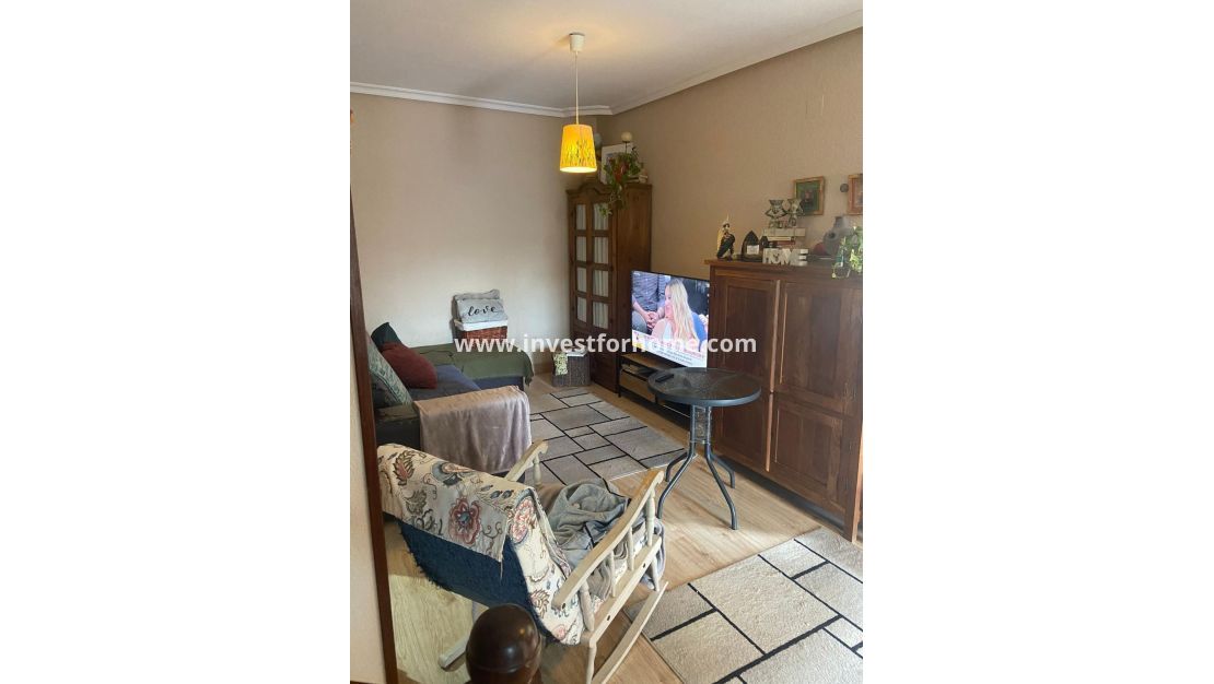 Sale - Villa - Orihuela Costa - Punta Prima