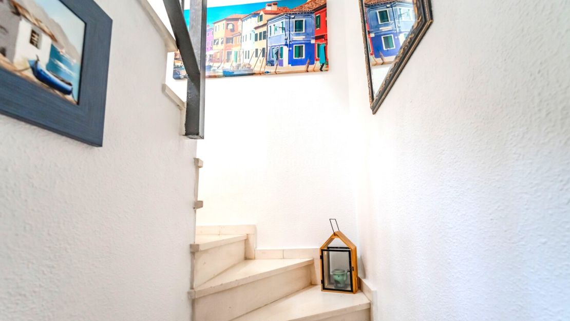 Sale - Villa - Orihuela Costa - Res Valle de los pinos