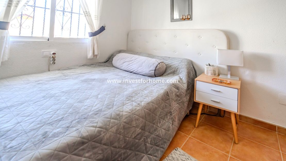 Sale - Villa - Orihuela Costa - Res Valle de los pinos