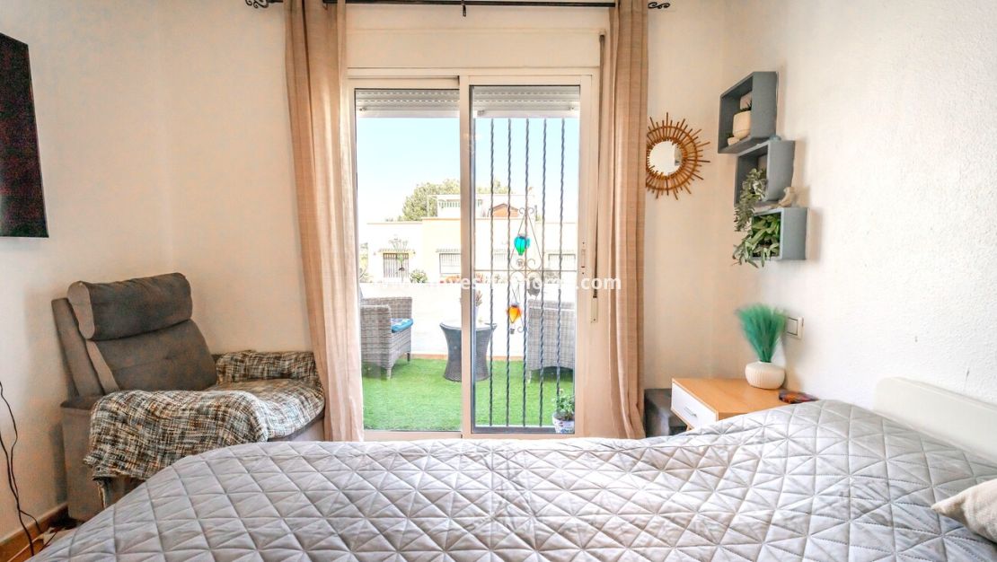 Sale - Villa - Orihuela Costa - Res Valle de los pinos