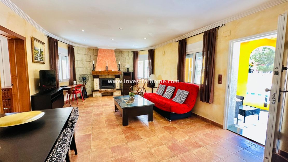 Sale - Villa - Orihuela Costa - Urb. Montepinar