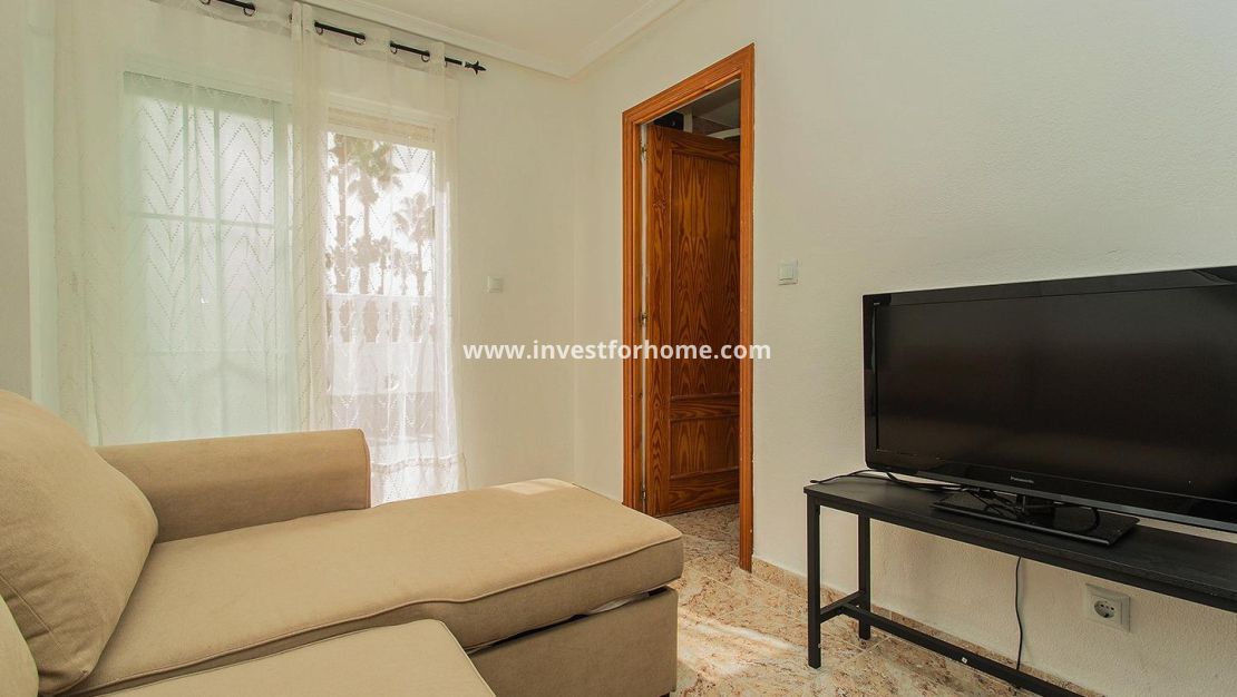 Sale - Villa - Orihuela Costa - Urbanización Perla Del Mar