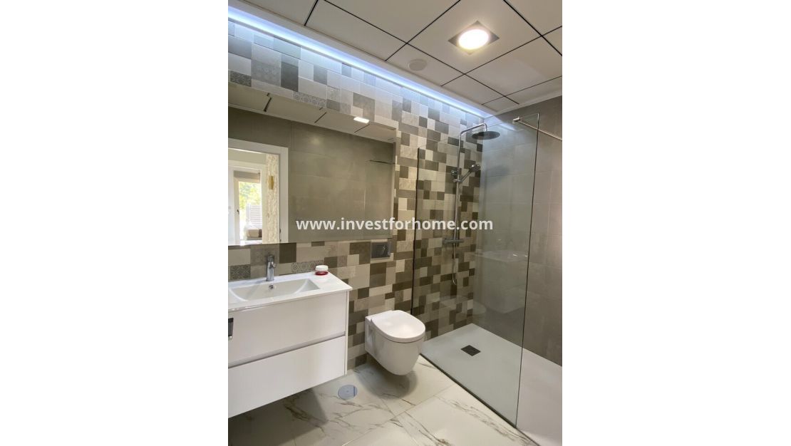 Sale - Villa - Orihuela Costa - Villamartin Pau 26