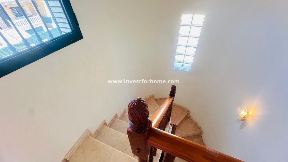 Sale - Villa - Orihuela Costa - Villamartin Pau 8