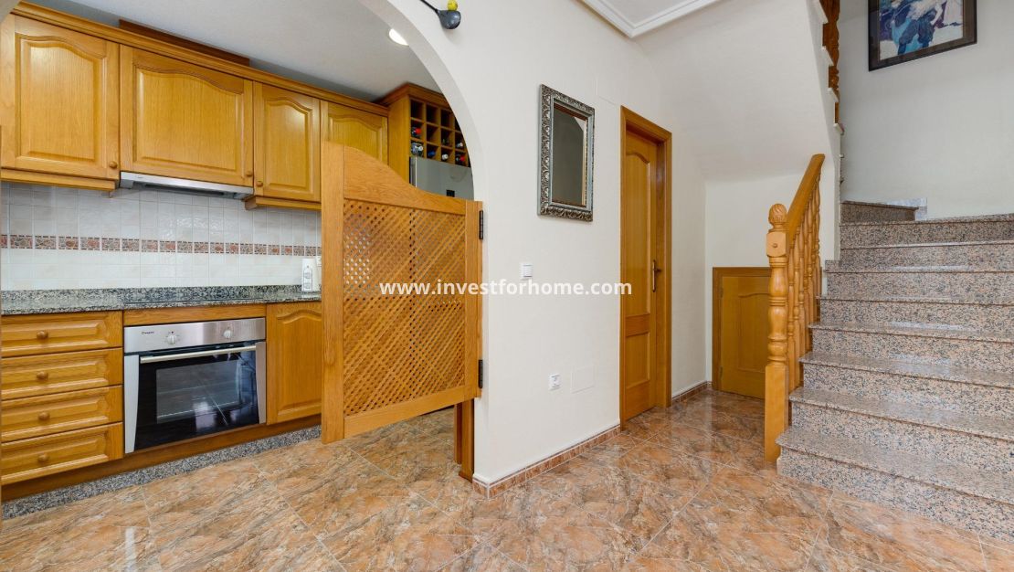 Sale - Villa - Orihuela Costa - Villamartín