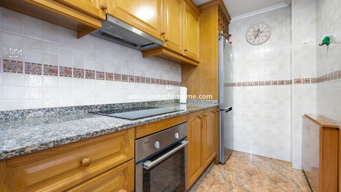 Sale - Villa - Orihuela Costa - Villamartín