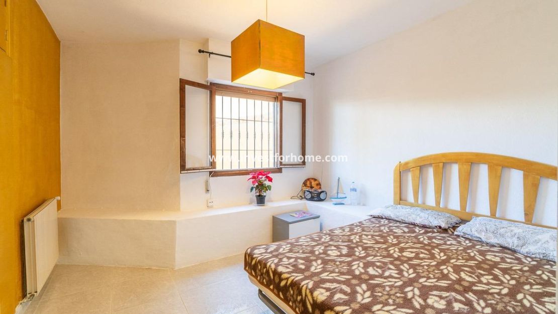 Sale - Villa - Orihuela Costa - Villamartín