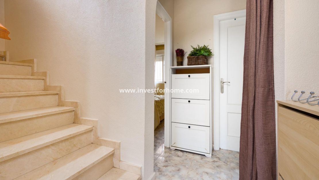 Sale - Villa - Orihuela Costa - Villamartín