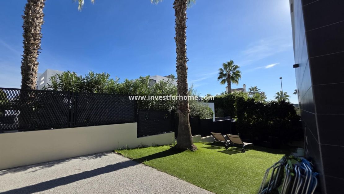 Sale - Villa - Orihuela Costa - Villamartín