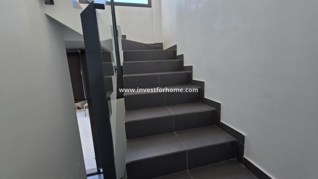 Sale - Villa - Orihuela Costa - Villamartín