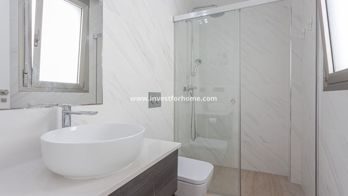 Sale - Villa - Orihuela Costa - Villamartín