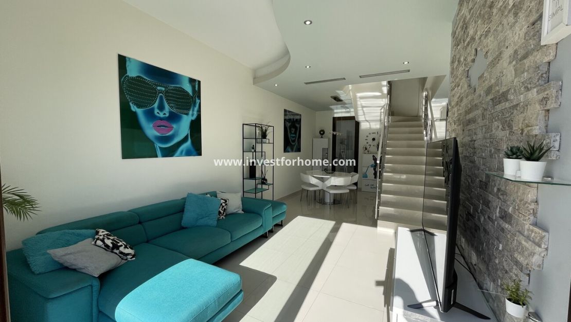 Sale - Villa - Orihuela Costa - Villamartin