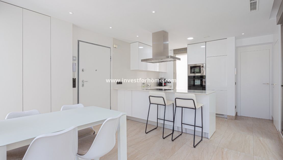 Sale - Villa - Orihuela Costa - Villamartín