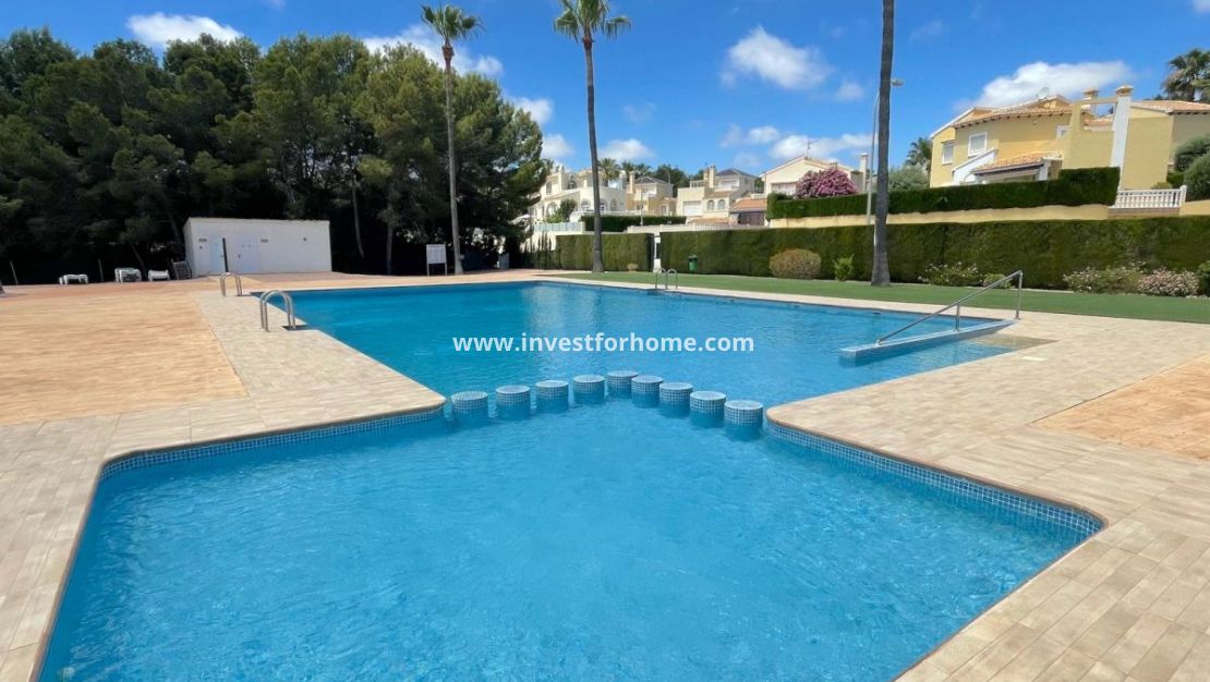 Sale - Villa - Orihuela Costa - Villamartin