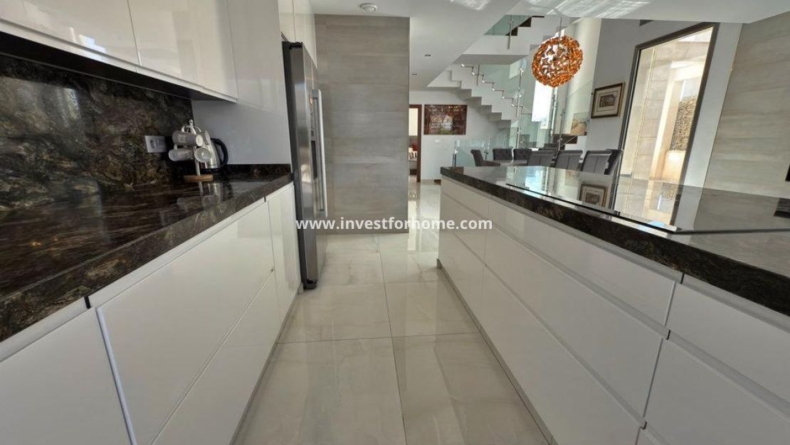 Sale - Villa - Orihuela Costa - Villamartín