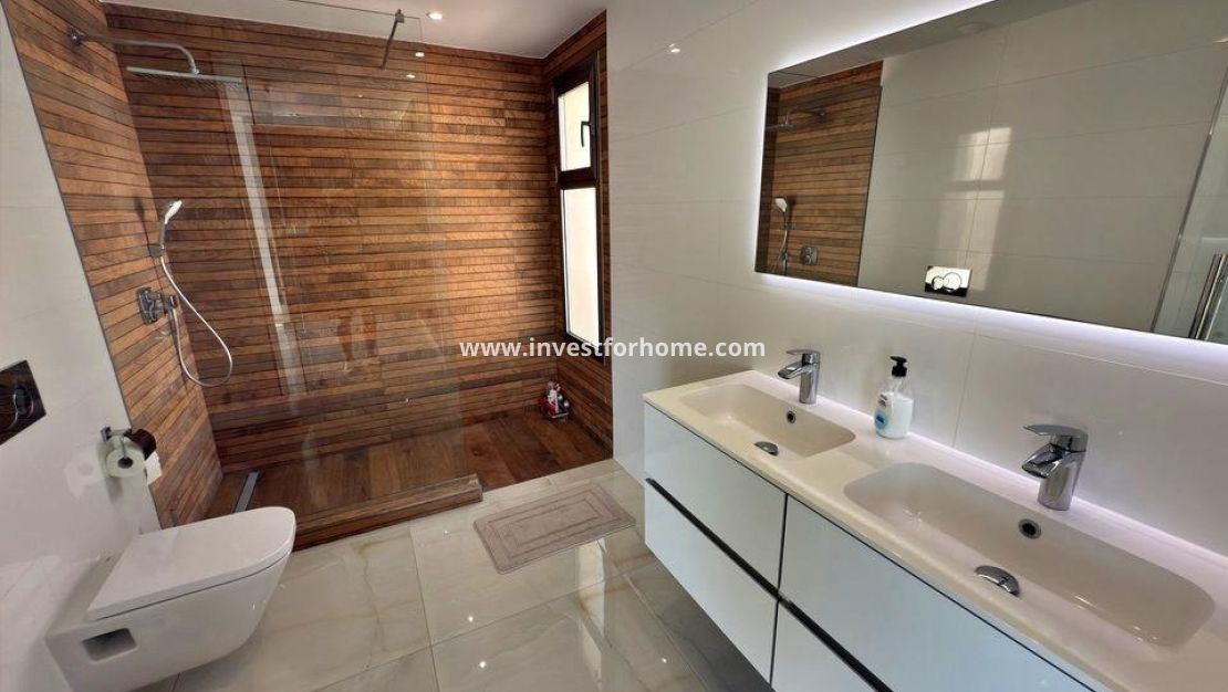 Sale - Villa - Orihuela Costa - Villamartín