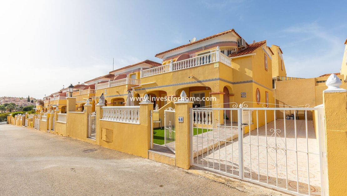 Sale - Villa - Orihuela Costa - Villamartín