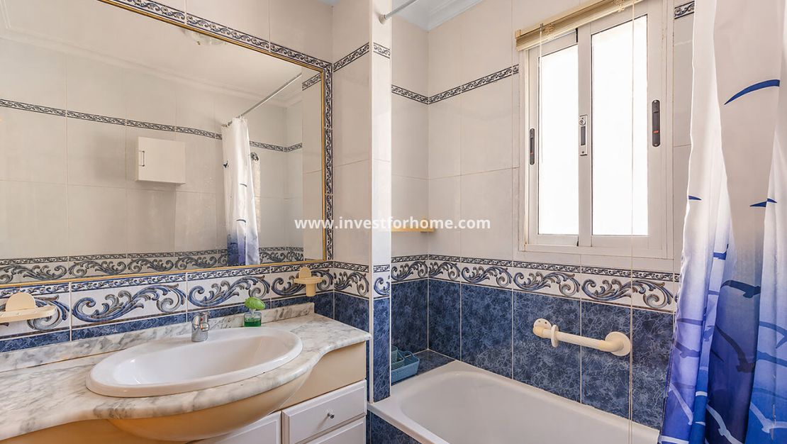 Sale - Villa - Orihuela Costa - Villamartín
