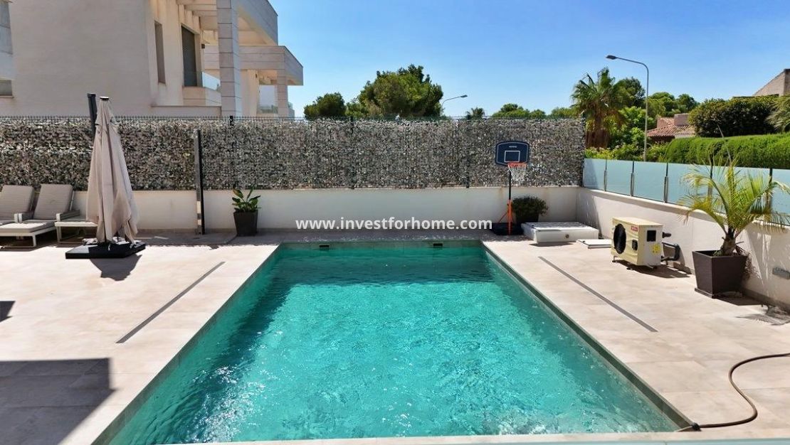 Sale - Villa - Orihuela Costa - Villamartín
