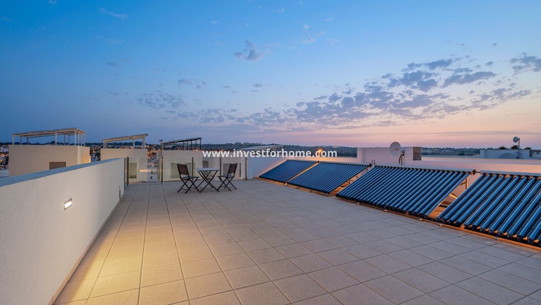 Sale - Villa - Orihuela Costa - Villamartín