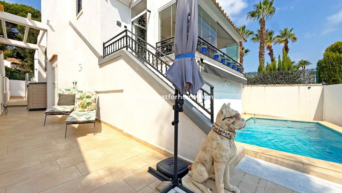 Sale - Villa - Orihuela Costa - Villamartín