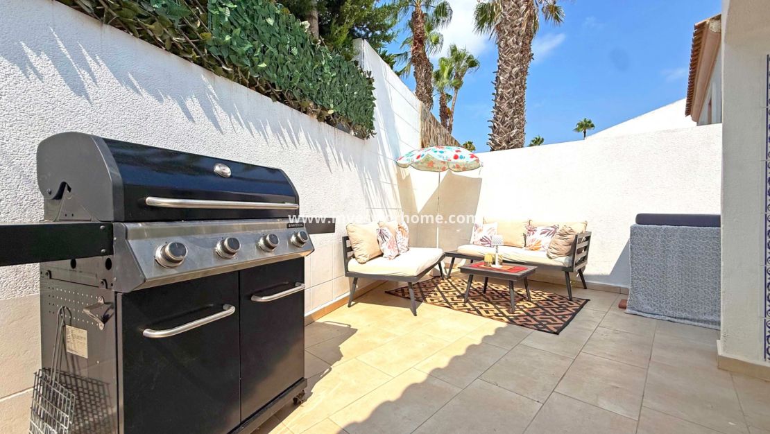 Sale - Villa - Orihuela Costa - Villamartín