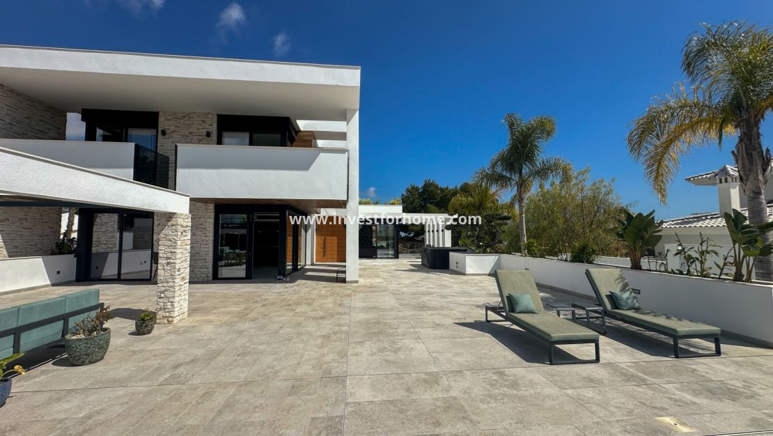 Sale - Villa - Orihuela Costa - Villamartín