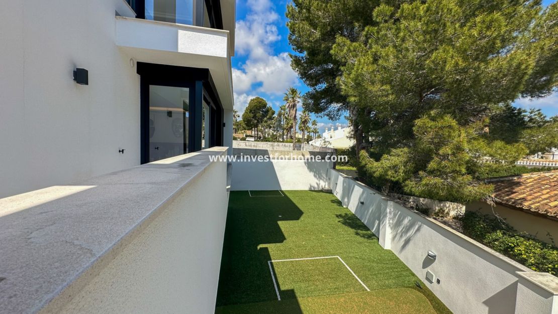 Sale - Villa - Orihuela Costa - Villamartín