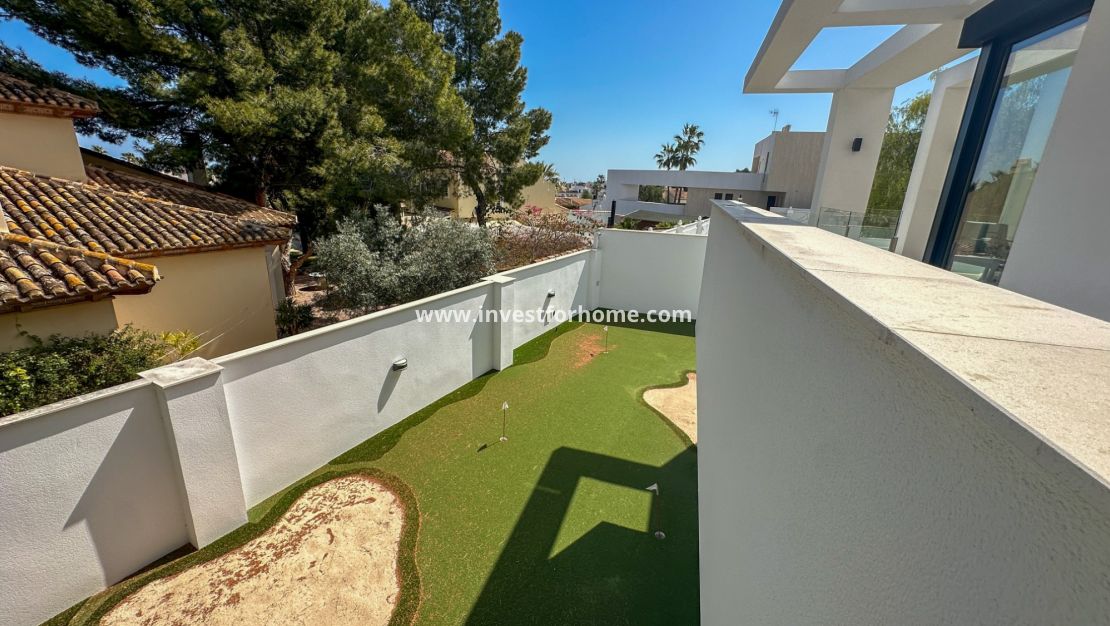 Sale - Villa - Orihuela Costa - Villamartín