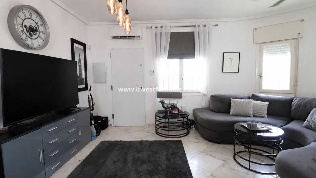 Sale - Villa - Orihuela Costa - Villamartín