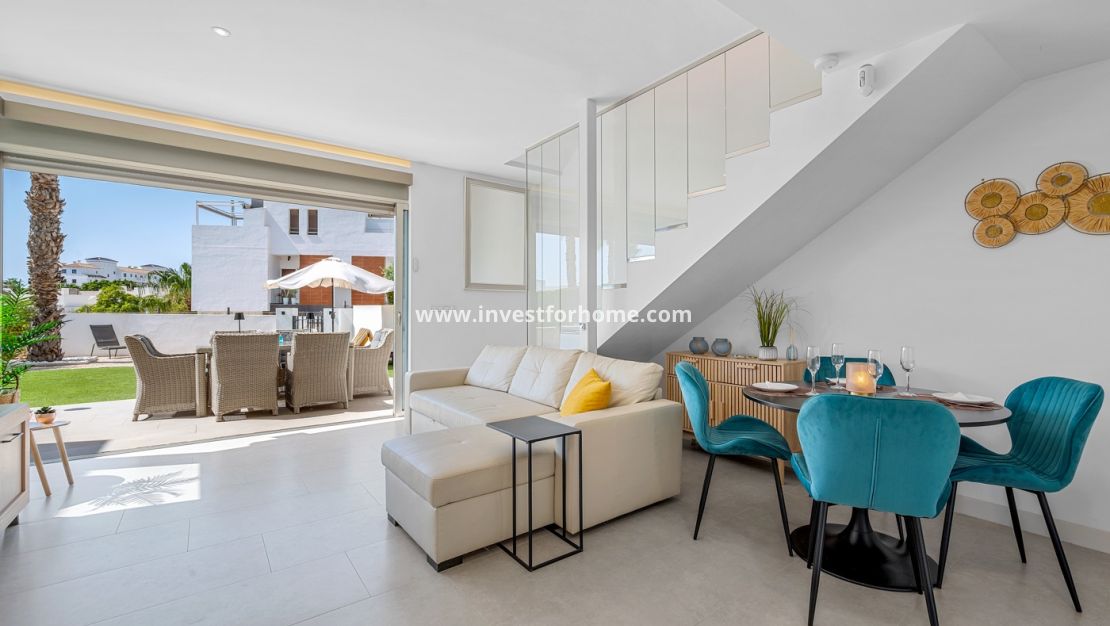 Sale - Villa - Orihuela Costa - Villamartín