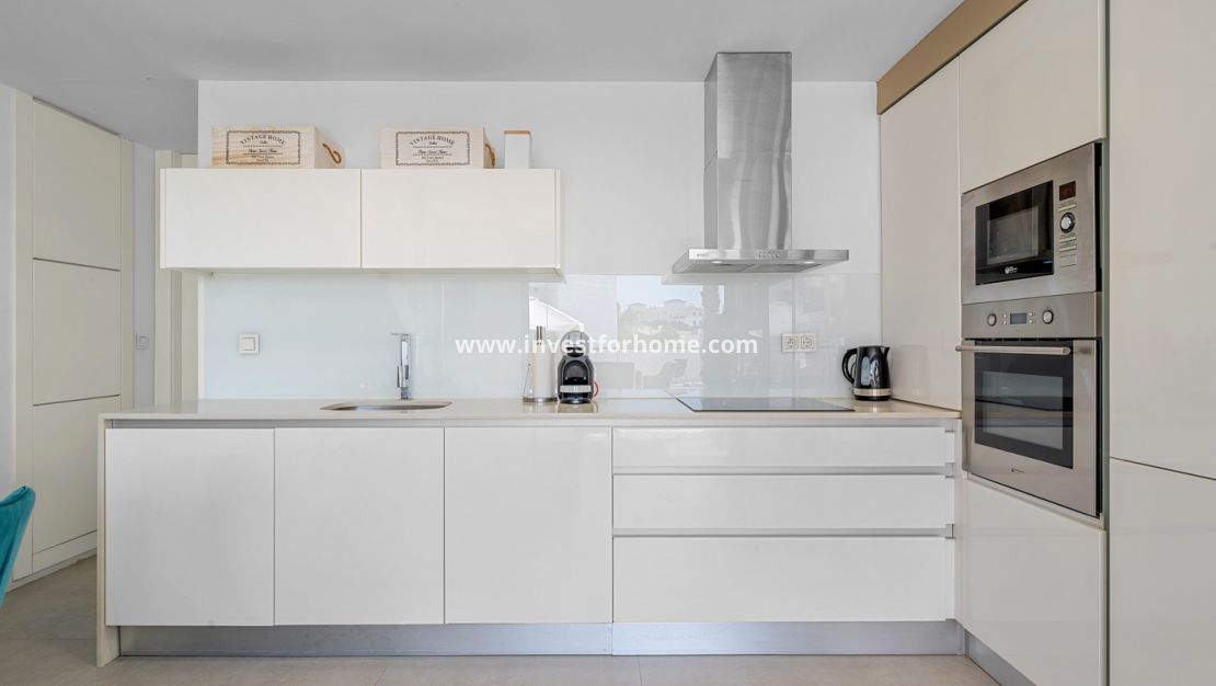 Sale - Villa - Orihuela Costa - Villamartín