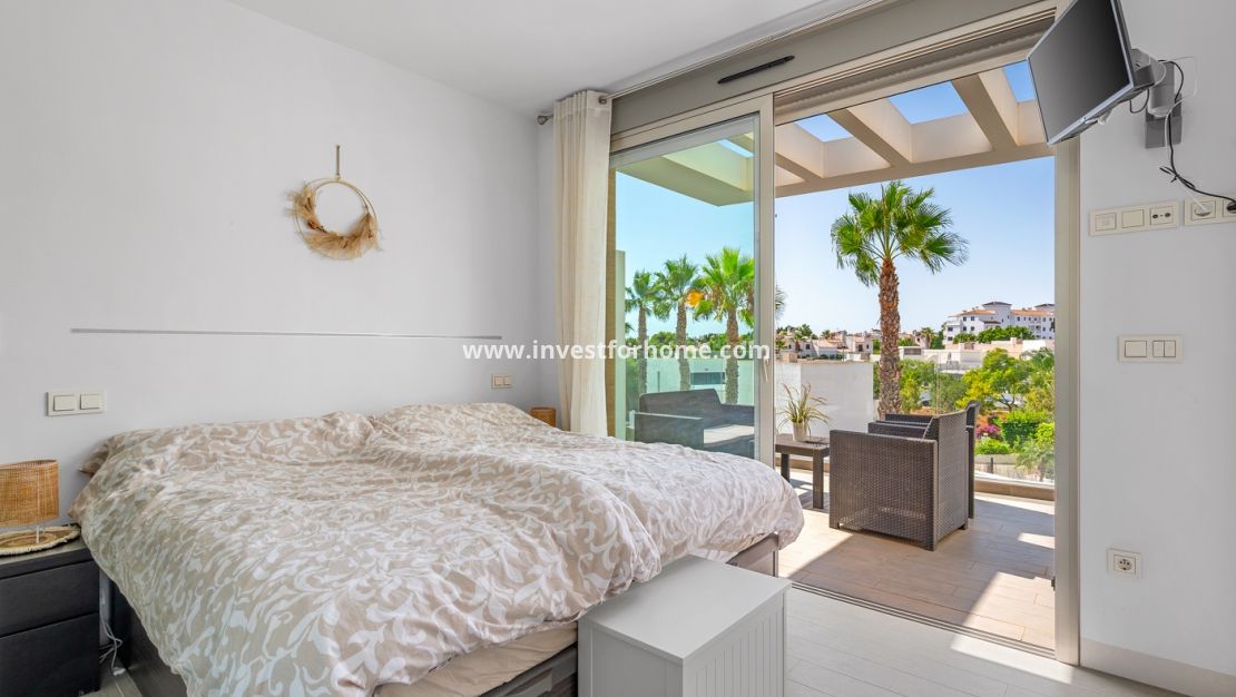 Sale - Villa - Orihuela Costa - Villamartín