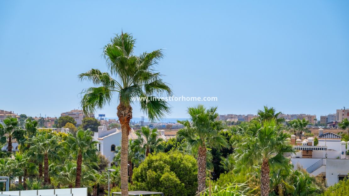 Sale - Villa - Orihuela Costa - Villamartín