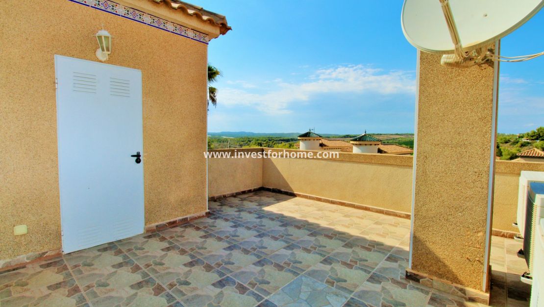 Sale - Villa - Orihuela Costa - Villamartín