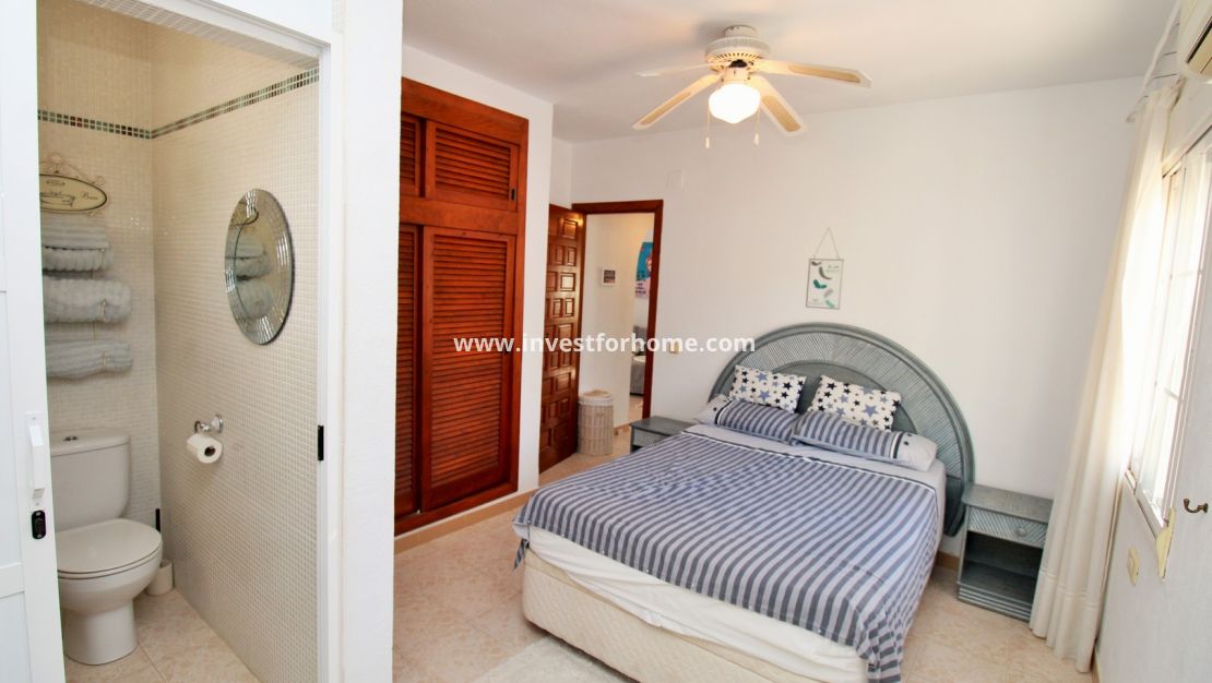 Sale - Villa - Orihuela Costa - Villamartín