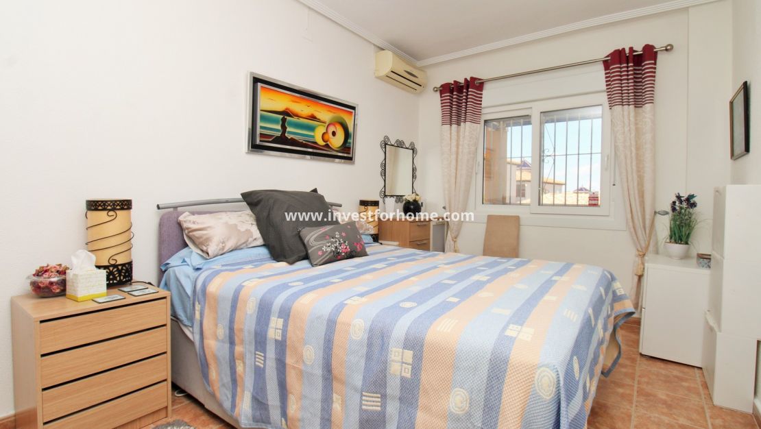 Sale - Villa - Orihuela Costa - Villamartín