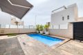 Sale - Villa - Orihuela Costa - Villamartín