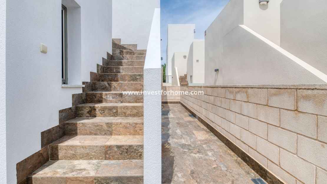 Sale - Villa - Orihuela Costa - Villamartín