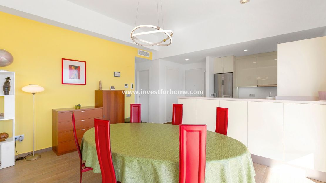 Sale - Villa - Orihuela Costa - Vistabella Golf