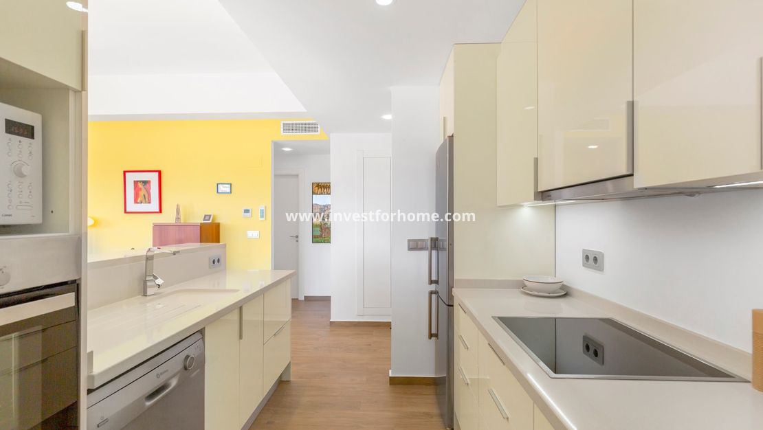 Sale - Villa - Orihuela Costa - Vistabella Golf