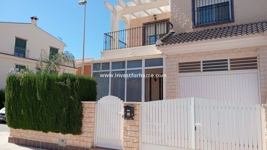 Sale - Villa - Pilar de la Horadada - Costa Blanca