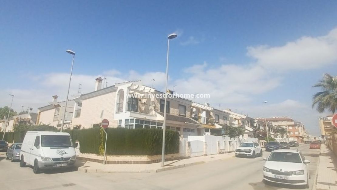 Sale - Villa - Pilar de la Horadada - Costa Blanca