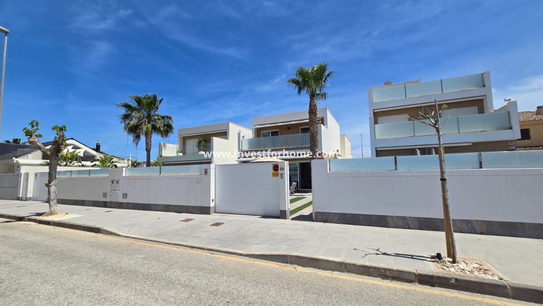 Sale - Villa - Pilar de la Horadada - Costa Blanca