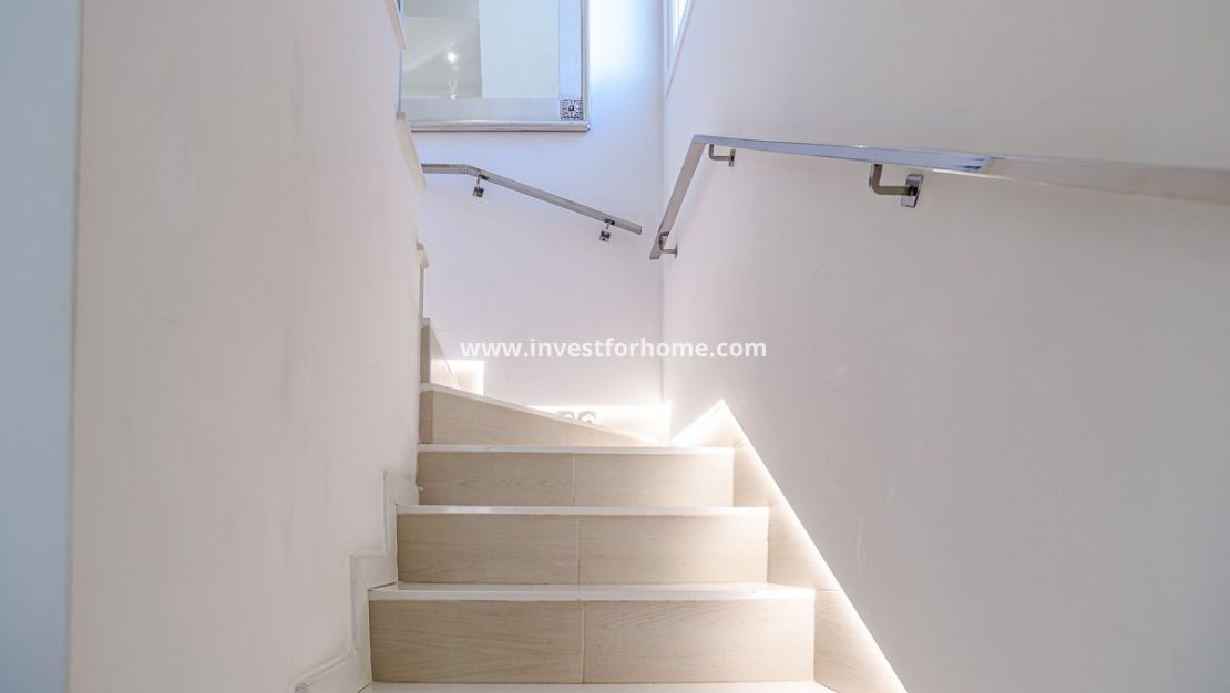 Sale - Villa - Pilar de la Horadada - Costa Blanca