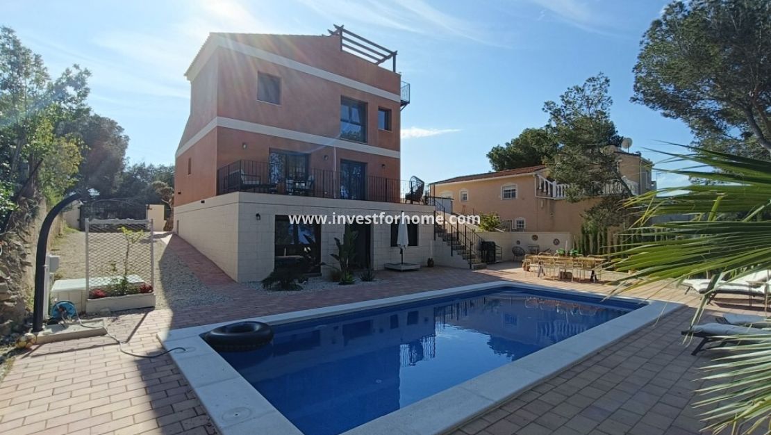 Sale - Villa - Pilar de la Horadada - Pinar de Campoverde